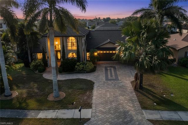 1216 Hancock Bridge PKWY, Cape Coral, FL 33990