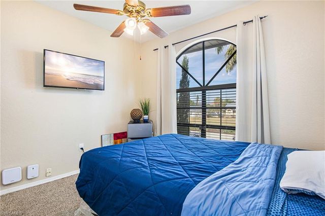 1216 Hancock Bridge PKWY, Cape Coral, FL 33990