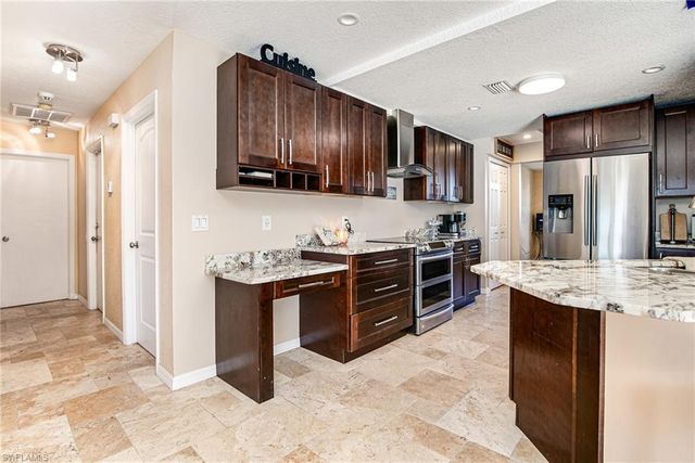 1216 Hancock Bridge PKWY, Cape Coral, FL 33990