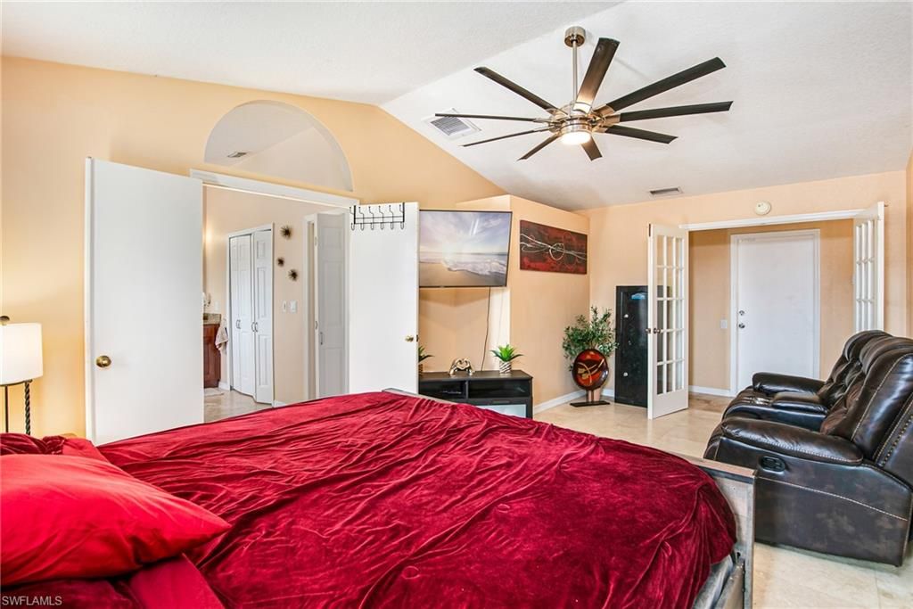 Image 11 of property listing at 1216 Hancock Bridge PKWY, Cape Coral, FL 33990