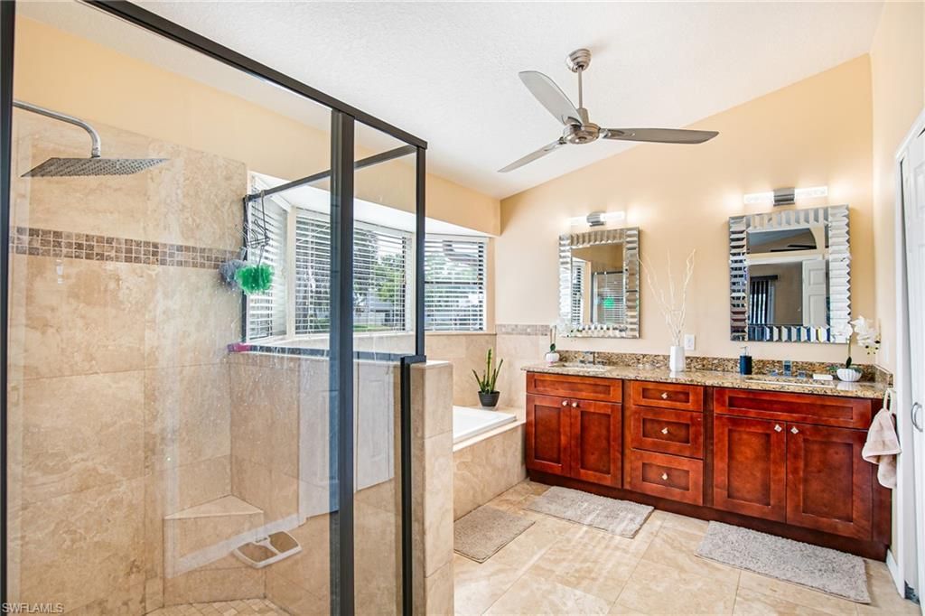 Image 12 of property listing at 1216 Hancock Bridge PKWY, Cape Coral, FL 33990