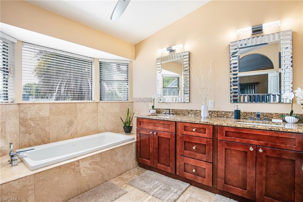 Image 13 of property listing at 1216 Hancock Bridge PKWY, Cape Coral, FL 33990