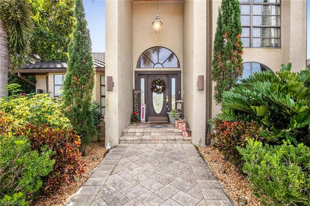 Image 17 of property listing at 1216 Hancock Bridge PKWY, Cape Coral, FL 33990