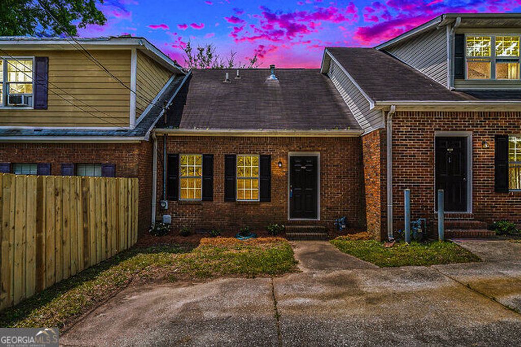 6124 Dorsett Street, Douglasville, GA 30134