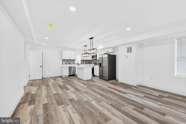 2500 W FRANKLIN ST, Baltimore, MD 21223