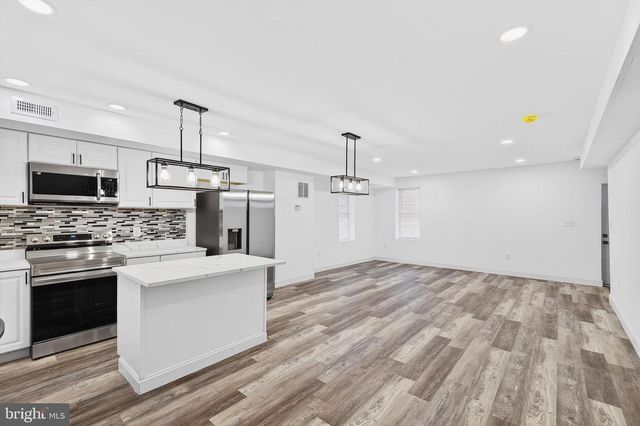 2500 W FRANKLIN ST, Baltimore, MD 21223