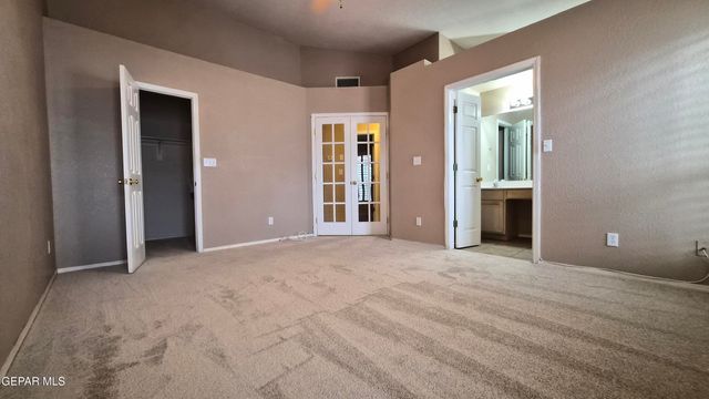 7324 DESIERTO PAIS Drive, El Paso, TX 79912