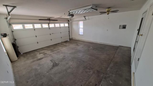 7324 DESIERTO PAIS Drive, El Paso, TX 79912