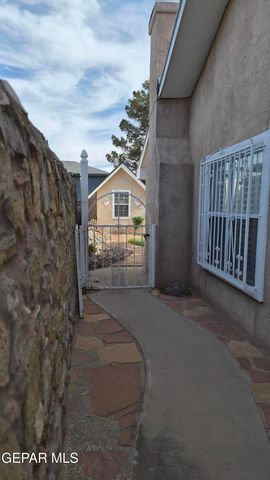 7324 DESIERTO PAIS Drive, El Paso, TX 79912