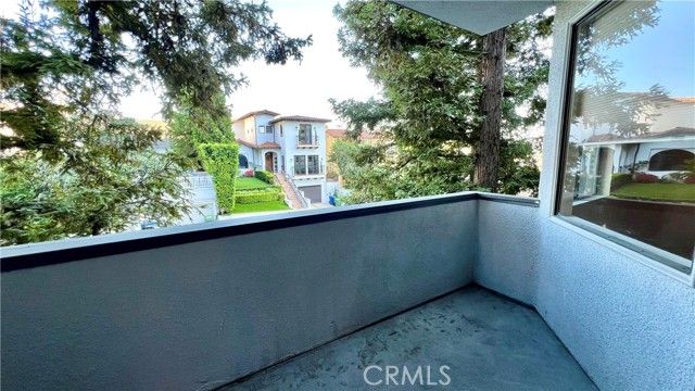 10535 Ashton, Los Angeles, CA 90024