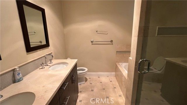 10535 Ashton, Los Angeles, CA 90024