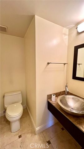 10535 Ashton, Los Angeles, CA 90024