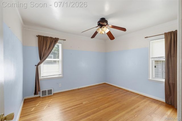 1427 Pearson Street, Ferndale, MI 48220