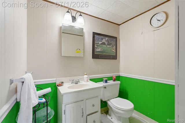 1427 Pearson Street, Ferndale, MI 48220