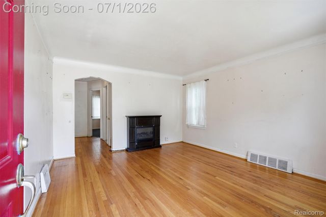1427 Pearson Street, Ferndale, MI 48220