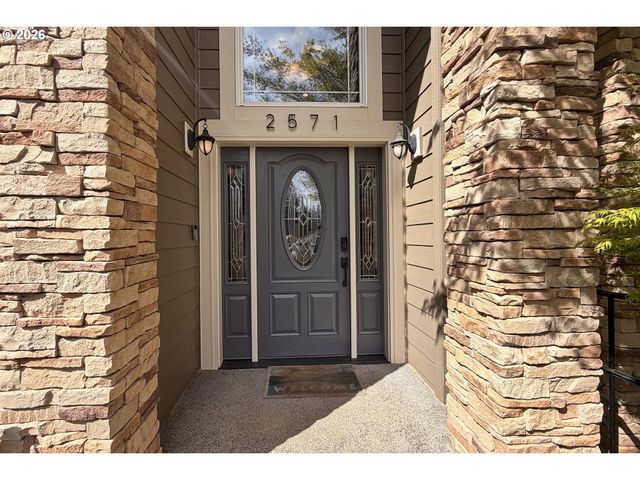 2571 Se ELLIOTT Dr, Gresham, OR 97080