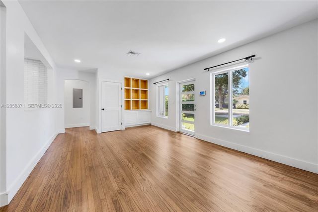 101 NW 100th St, Miami Shores, FL 33150
