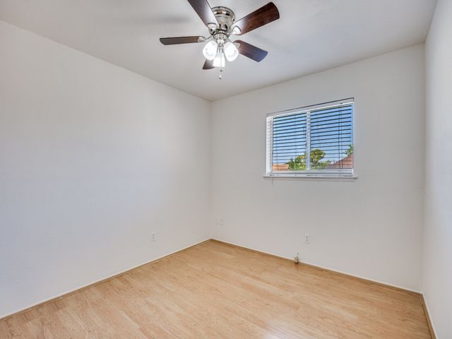 1822 Woodbury, Carrollton, TX 75007