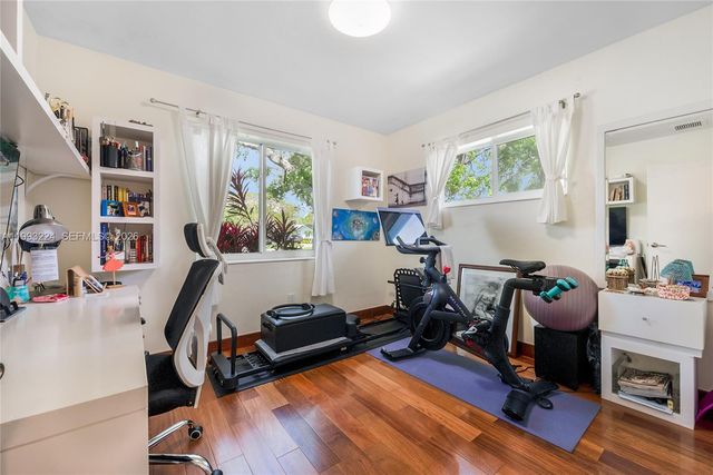 17071 SW 86th Ave, Palmetto Bay, FL 33157