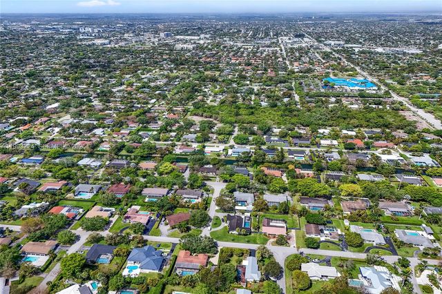 17071 SW 86th Ave, Palmetto Bay, FL 33157