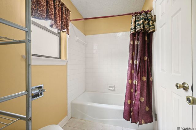 3543 Harris Dr, Baton Rouge, LA 70816