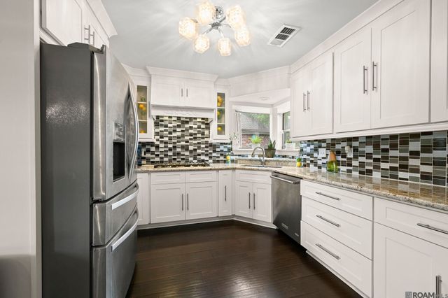 3543 Harris Dr, Baton Rouge, LA 70816