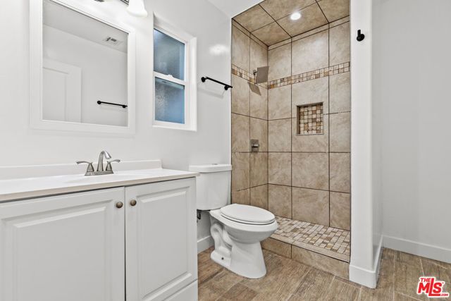 10823 Cantara Street, Sun Valley (los Angeles), CA 91352