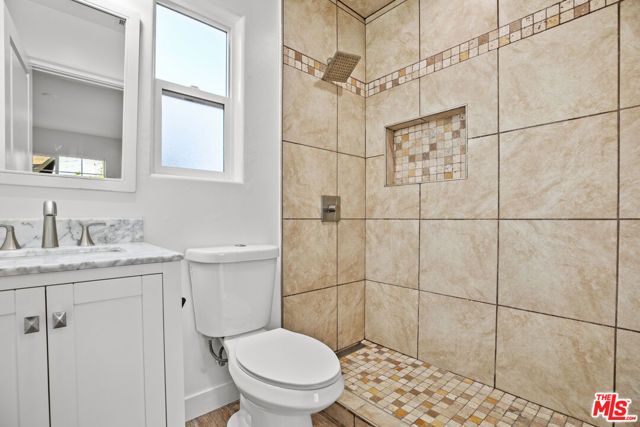 10823 Cantara Street, Sun Valley (los Angeles), CA 91352