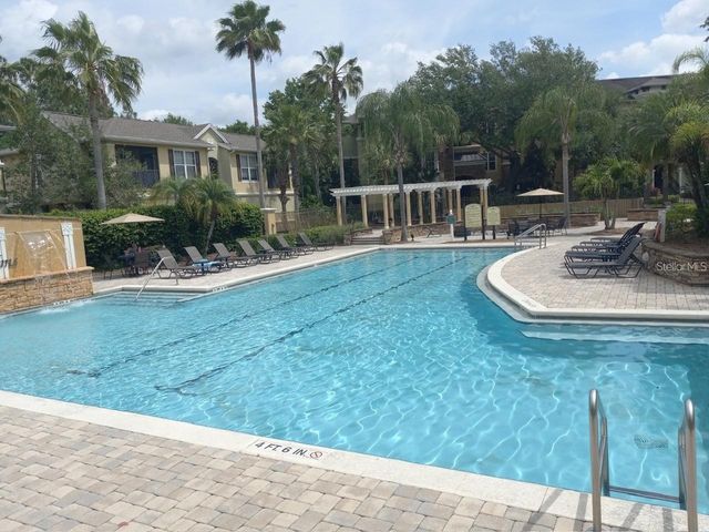 10025 COURTNEY PALMS BOULEVARD 204, Tampa, FL 33619