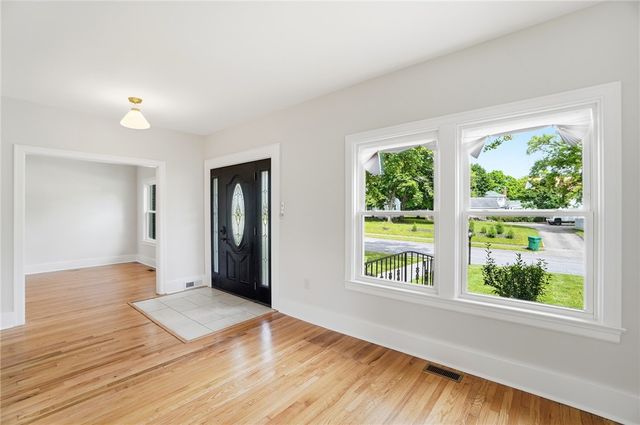 1707 Longview Drive, Springfield, OH 45504