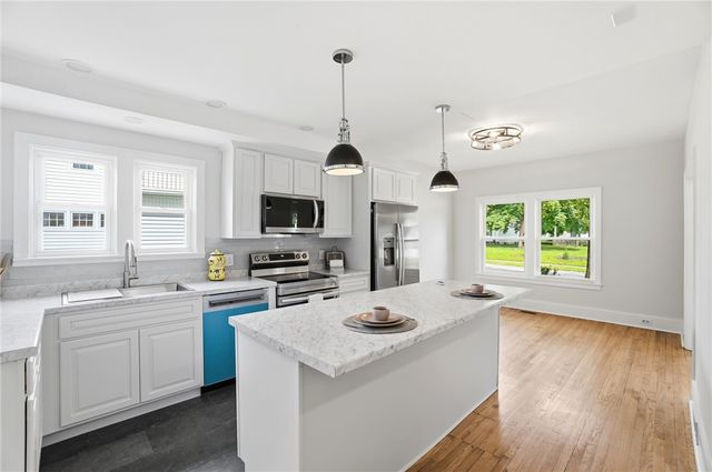 1707 Longview Drive, Springfield, OH 45504