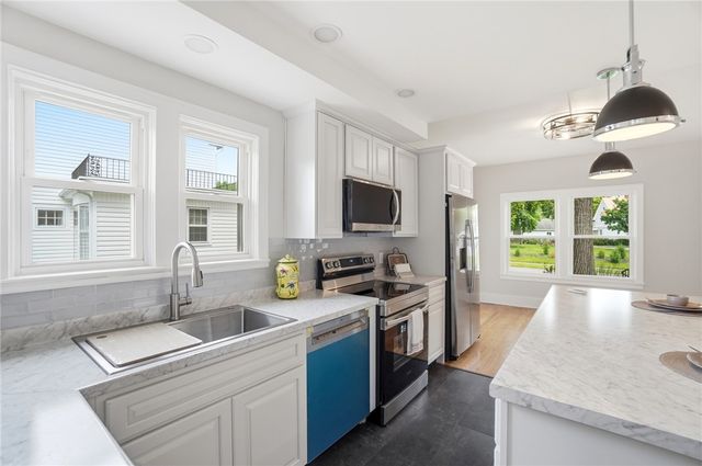1707 Longview Drive, Springfield, OH 45504