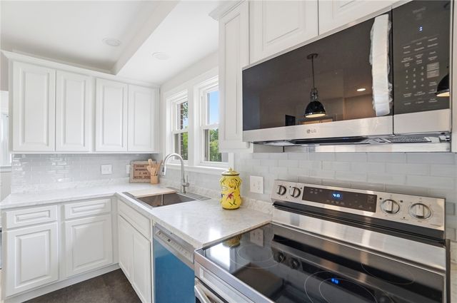 1707 Longview Drive, Springfield, OH 45504