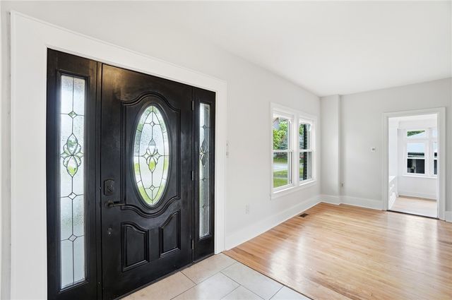 1707 Longview Drive, Springfield, OH 45504