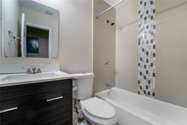 2731 NW 1st St 2, Pompano Beach, FL 33069