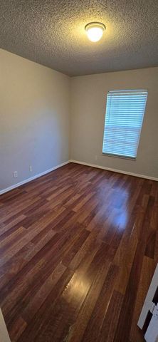 5117 Meadow Oaks Drive, Coconut Creek, FL 33073
