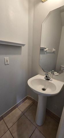 5117 Meadow Oaks Drive, Coconut Creek, FL 33073