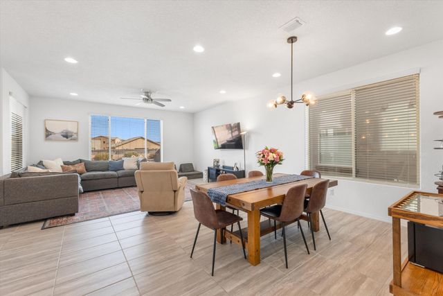 8827 Monsoon Road NW, Albuquerque, NM 87120