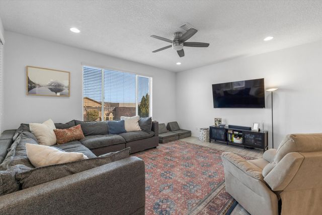 8827 Monsoon Road NW, Albuquerque, NM 87120