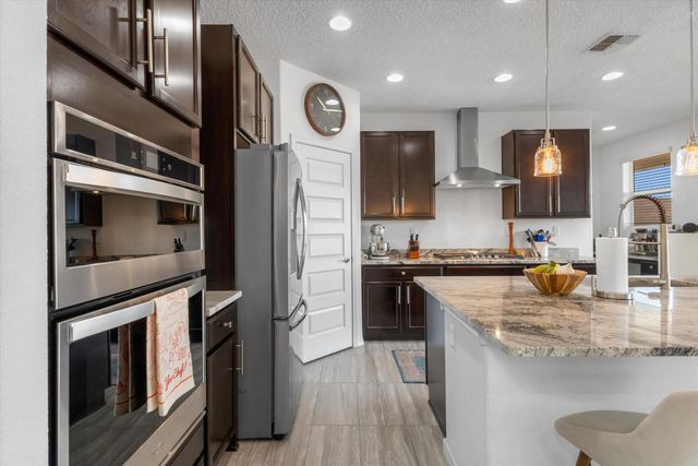 8827 Monsoon Road NW, Albuquerque, NM 87120