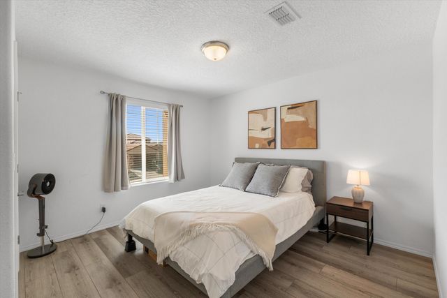 8827 Monsoon Road NW, Albuquerque, NM 87120