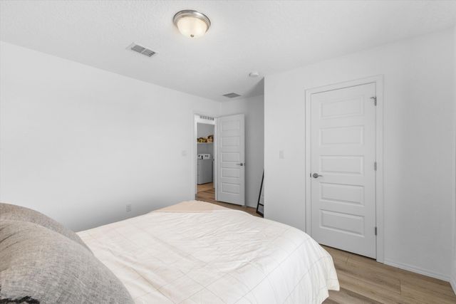 8827 Monsoon Road NW, Albuquerque, NM 87120