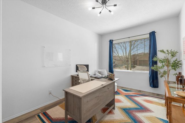 8827 Monsoon Road NW, Albuquerque, NM 87120