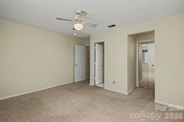 807 Sardis Cove Drive, Charlotte, NC 28270