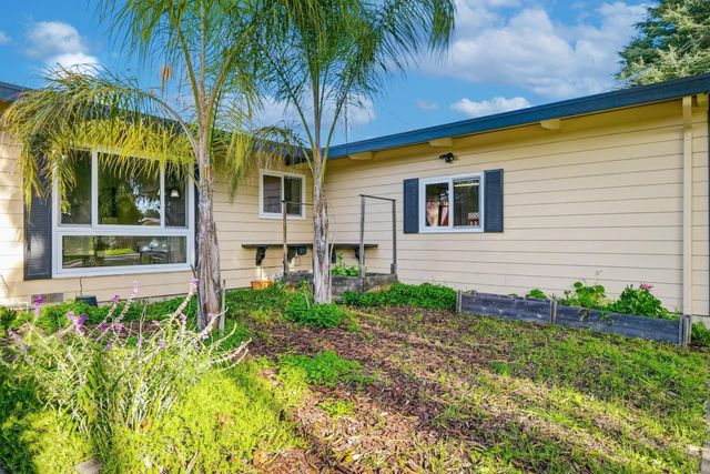 348 Nita Avenue, Mountain View, CA 94043