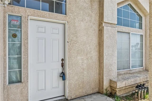 2428 W Calle Celeste, Rialto, CA 92377