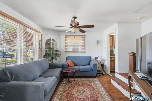 101 Leffingwell Avenue, Waterbury, CT 06710