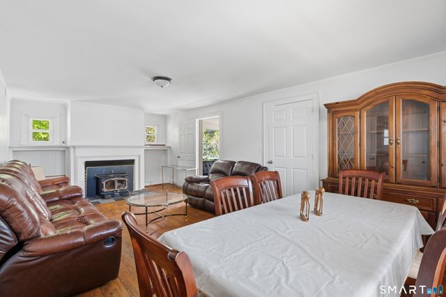 101 Leffingwell Avenue, Waterbury, CT 06710