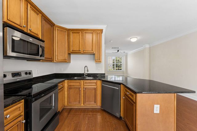 4702 Brighton Village Dr, Nashville, TN 37211