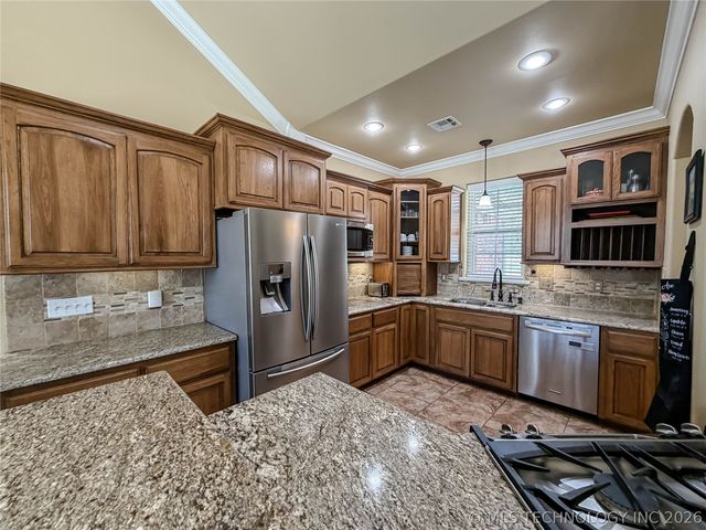 1007 S Powell Avenue, Wagoner, OK 74467